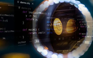 渑池 api php源码,下载的php源码怎么运行呢？
